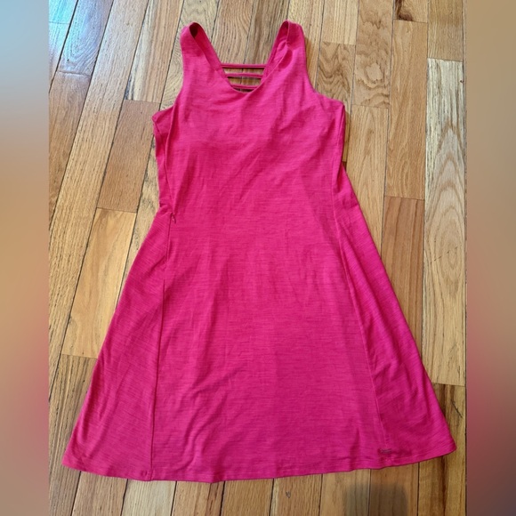 Toad & Co Dress Tech Tomboy Women’s Size M Athletic Eco-friendly Shelf-Bra Pink - Picture 2 of 14